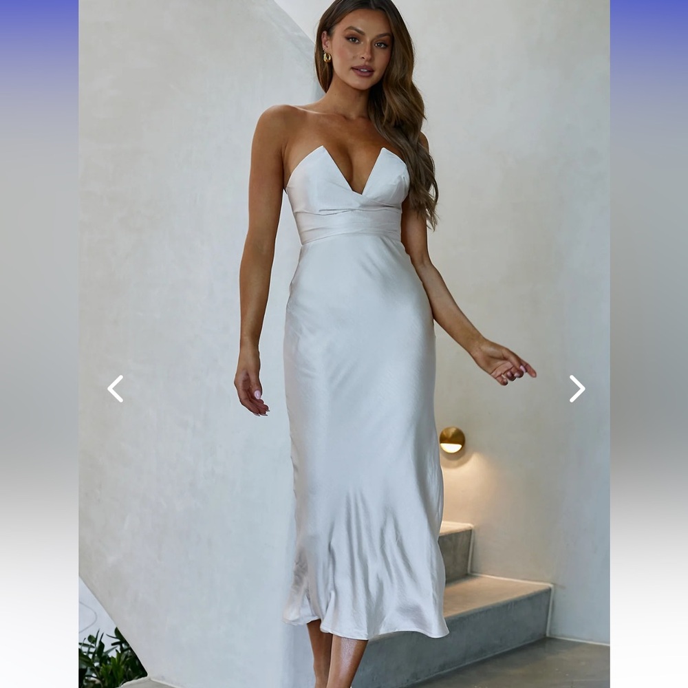 Selfie Leslie White Satin Midi Dress